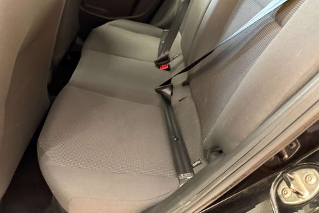 Volkswagen Up 1.0 High up! Hatchback 5dr Petrol ASG Euro 5 (75 ps) 66