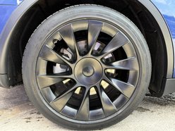 Tesla Model Y (Dual Motor) Long Range SUV 5dr Electric Auto 4WDE (384 bhp) 15
