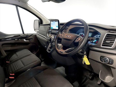 Ford Transit Custom 2.0 340 EcoBlue Limited Panel Van 5dr Diesel Auto L2 H1 Euro 6 (170 ps) Air 12