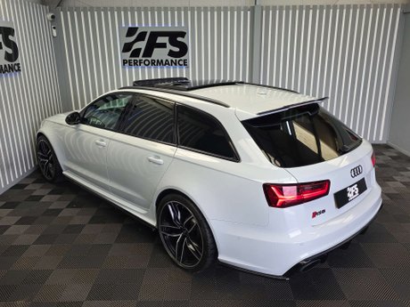 Audi RS6 4.0 TFSI V8 Estate 5dr Petrol Tiptronic quattro Euro 6 (s/s) (560 ps) 42