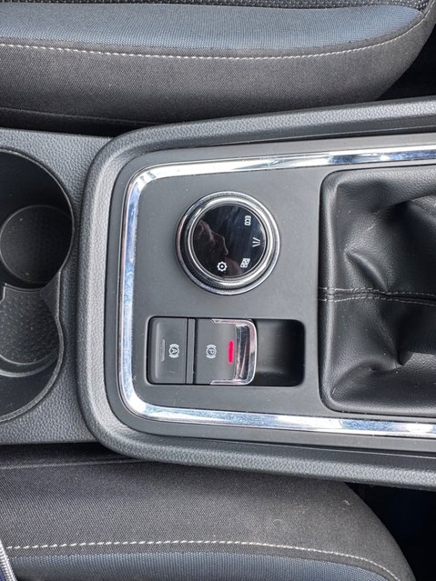 SEAT Ateca ECOTSI SE TECHNOLOGY 25