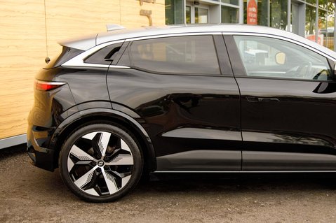 Renault Megane TECHNO 8