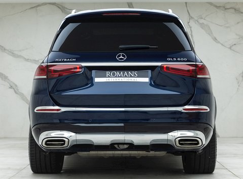 Mercedes-Benz GLS 600 5