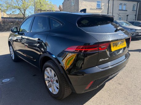 Jaguar E-Pace S 6