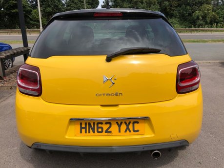 Citroen DS3 1.6 DSTYLE PLUS petrol manual, 2 owners, just 35,000m FSH 11