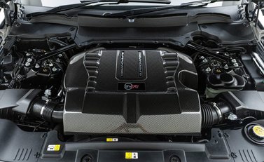 Land Rover Range Rover Sport 5.0 SVR Carbon Edition 35