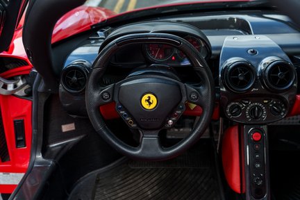 Ferrari Enzo 18