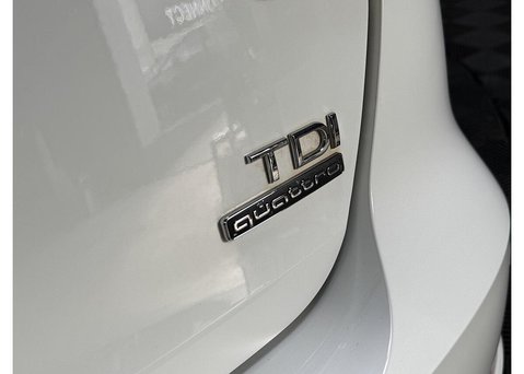 Audi A4 3.0 TDI V6 S line Estate 5dr Diesel S Tronic quattro Euro 6 (s/s) (218 ps) 21