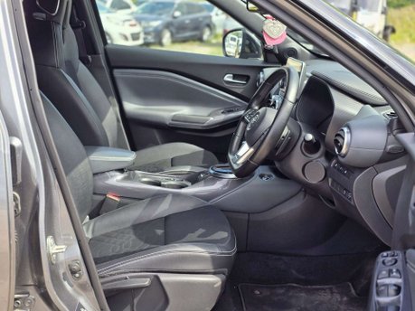 Nissan Juke 1.0 DIG-T Tekna SUV 5dr Petrol DCT Auto Euro 6 (s/s) (114 ps) 13