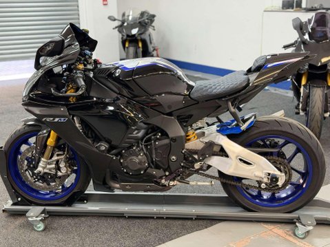 Yamaha R1M 1000 Super Sports Petrol Manual Euro 5 (200 ps) 4