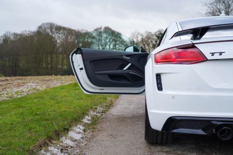 Audi TT TFSI BLACK EDITION 7