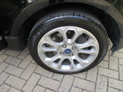 Ford Ecosport 1.0T EcoBoost Titanium Euro 6 (s/s) 5dr 11