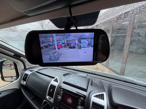 Auto-Trail V-Line 620 AUTOMATIC FIXED BED 11