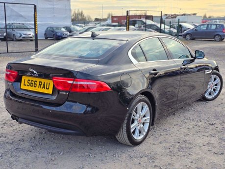 Jaguar XE 2.0d Prestige Auto Euro 6 (s/s) 4dr 22