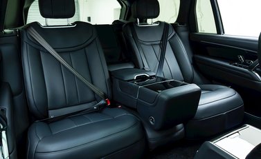 Land Rover Range Rover P530 Autobiography LWB 13