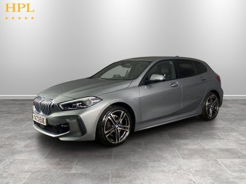 BMW 1 Series 1.5 118i M Sport (LCP) Hatchback 5dr Petrol DCT Euro 6 (s/s) (136 ps) Air C 3