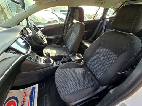 Vauxhall Astra DESIGN CDTI ECOTEC S/S 12