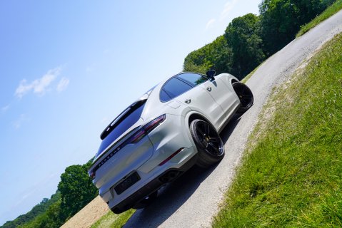 Porsche Cayenne COUPE TURBO 20
