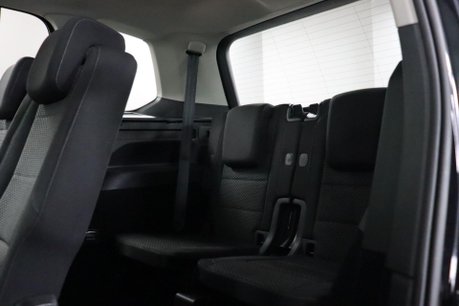 Volkswagen Touran SE FAMILY TDI BLUEMOTION TECHNOLOGY DSG 42