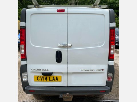 Vauxhall Vivaro 2.0 2700 CDTi FWD L1 4dr 9