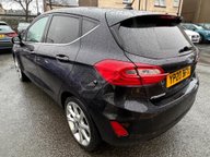 Ford Fiesta TITANIUM X 6