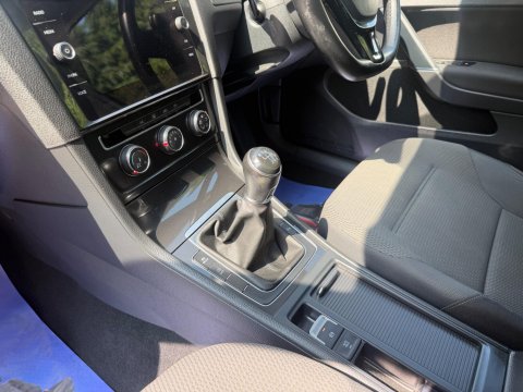 Volkswagen Golf 1.5 TSI EVO Match Euro 6 (s/s) 5dr 9