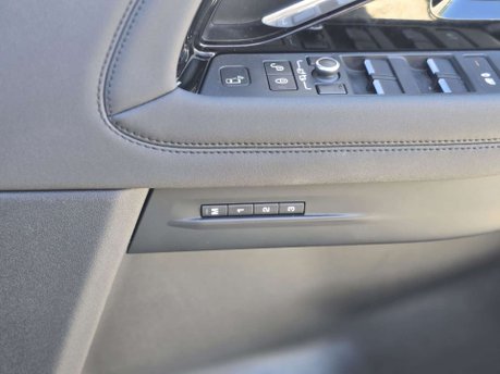 Land Rover Range Rover Evoque 2.0 D180 SE SUV 5dr Diesel Auto 4WD Euro 6 (s/s) (180 ps) 23
