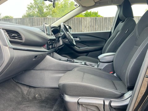 Nissan Qashqai E-POWER ACENTA PREMIUM 19
