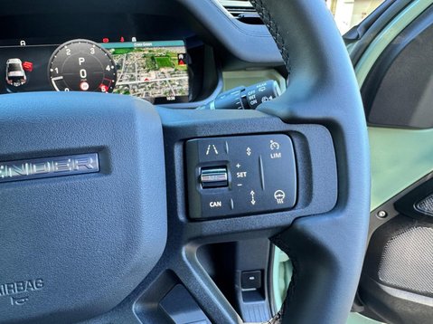 Land Rover Defender 75TH LIMITED EDITION 23