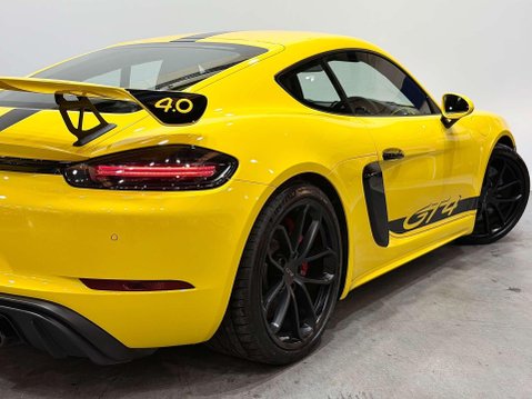 Porsche 718 Cayman 4.0 GT4 Coupe 2dr Petrol PDK Euro 6 (s/s) (420 ps) 21