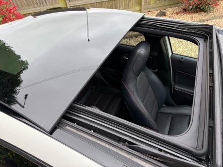 Mercedes-Benz A Class 2.1 A220 CDI AMG Night Edition 7G-DCT Euro 6 (s/s) 5dr 3