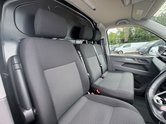 Volkswagen Transporter AUTO SWB L1H1 Low Roof Startline T32 Air Con Sensors EURO 6 14