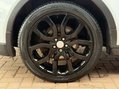 Land Rover Range Rover Evoque 2.0 TD4 HSE Dynamic SUV 5dr Diesel Auto 4WD Euro 6 (s/s) (180 ps) 35