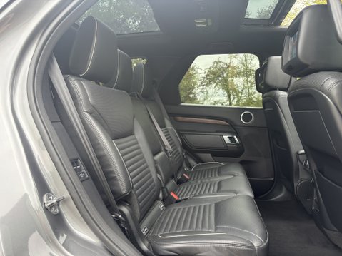 Land Rover Discovery SDV6 HSE LUXURY 13
