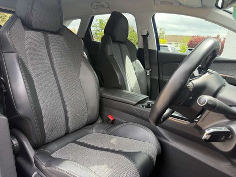 Peugeot 3008 1.2 PureTech Allure SUV 5dr Petrol Manual Euro 6 (s/s) (130 ps) 47