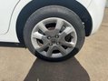 Vauxhall Viva 1.0i SE Euro 6 5dr (a/c) 18