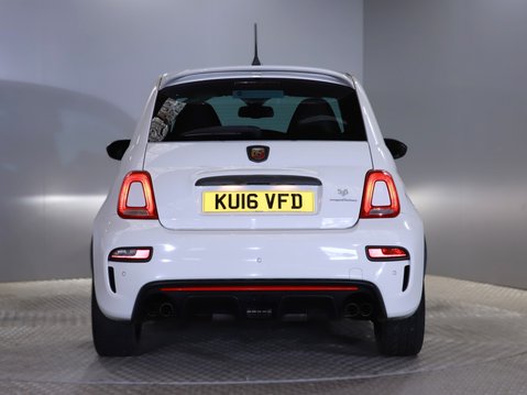 Abarth 595 1.4 T-Jet 180 Competizione 3dr 8