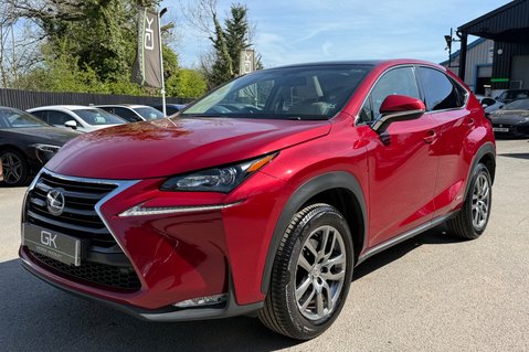 Lexus NX 300H LUXURY - PANORAMIC ROOF -2 OWNERS - 7 LEXUS SERVICES 12