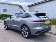Jaguar F-Pace 2.0 D200 MHEV R-Dynamic HSE Auto AWD Euro 6 (s/s) 5dr 66