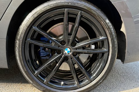 BMW 3 Series 330E M SPORT - OYSTER LEATHER -PRO & TECH PACKS - H/K -HUD - SUNROOF 72