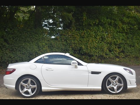 Mercedes-Benz SLK 2.1 SLK250 CDI AMG Sport Convertible 2dr Diesel G-Tronic+ Euro 5 (s/s) (204 3