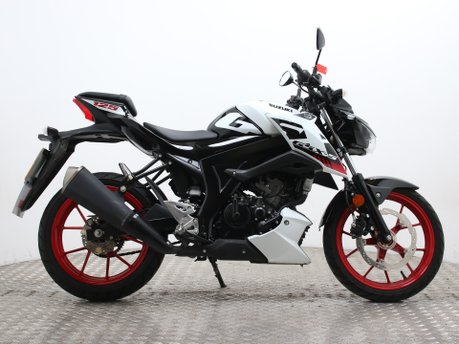 Suzuki GSX-S125 GSXS 125