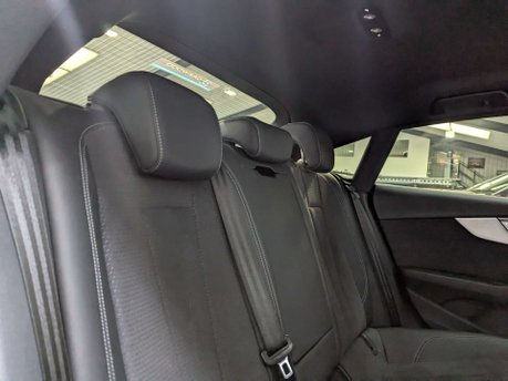 Audi A5 2.0 A5 Sportback 40 TFSI MHEV S Line Semi-Auto 5dr 61