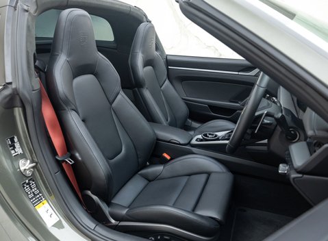 Porsche 911 Targa 4S (992) 17