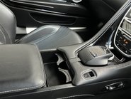 Aston Martin DB11 V12 67