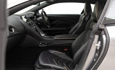 Aston Martin DBS Superleggera 12