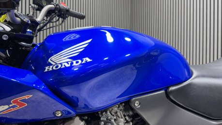 Honda CB 600 2001 ONLY 15K MOT OCTOBER 2027 VERY CLEAN 600CC 12