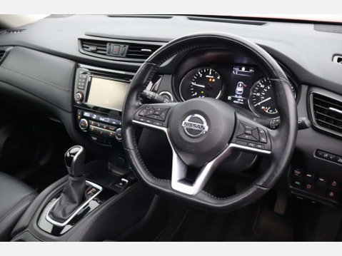 Nissan X-Trail 1.7 X-Trail Tekna dCi CVT 5dr 14