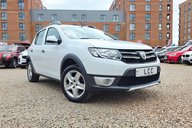 Dacia Sandero Stepway LAUREATE TCE.. 1 OWNER FROM NEW.. SERVICE HISTORY.. A/C.. STUNNING EXAMPLE 10