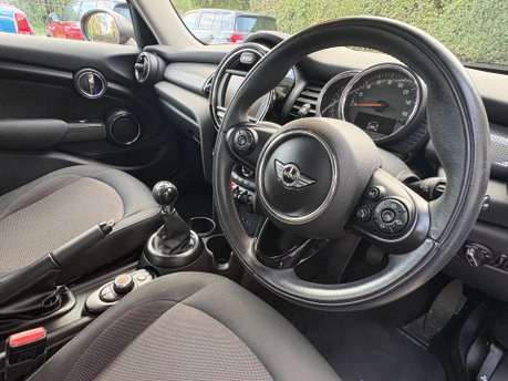 Mini Hatch One 1.2 Petrol Manual Pepper pack 5 door - 16,000 MILES - £35 ROAD TAX 3